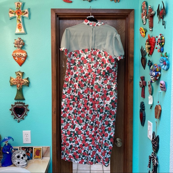 Women's NWOT Floral Wiggle Pinup Couture Laura Byrnes Dress Size 2X - Picture 6 of 16